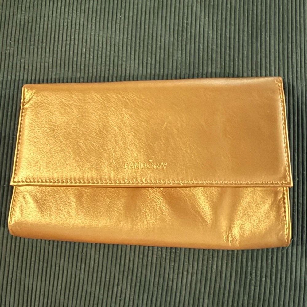 Pandora Shine Gold Wristlet